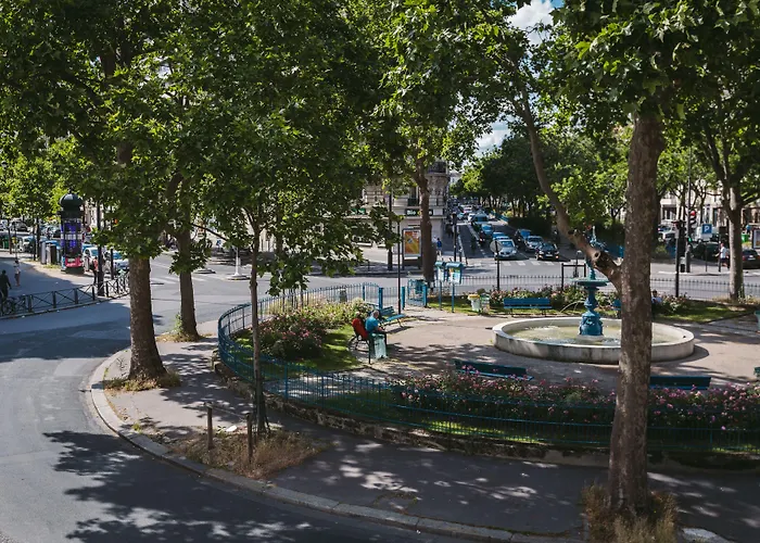 Le Petit Cosy Hôtel Paris